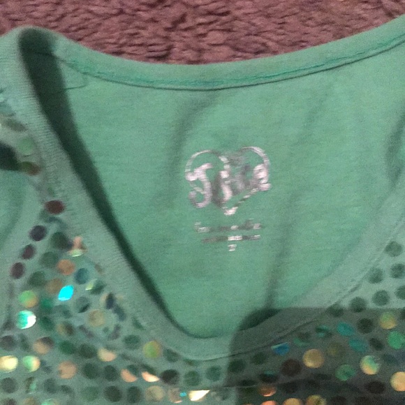 Tank top - Picture 2 of 4